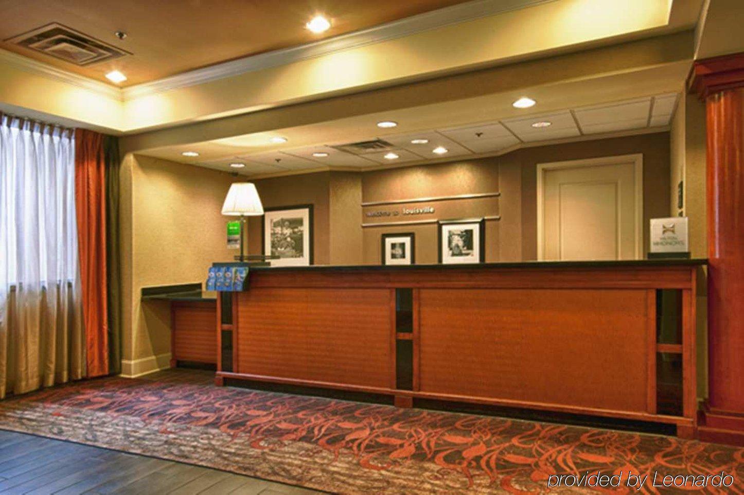 Hampton Inn Louisville Downtown Interior foto